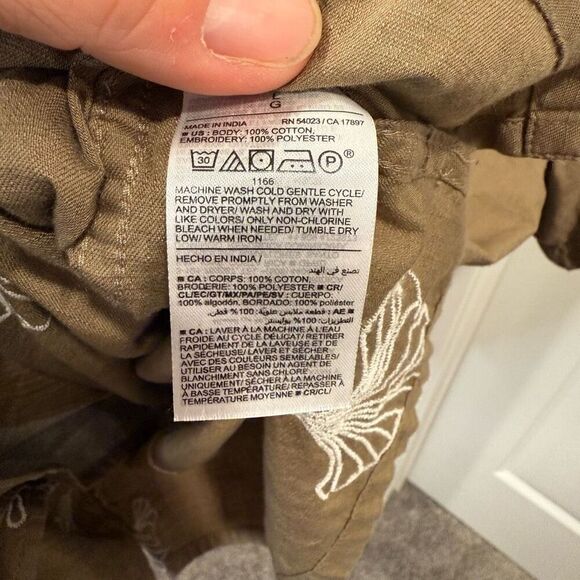 Old Navy Men’s Floral Camp Shirt – Brown, Size Large, 100% Cotton - Picture 6 of 7